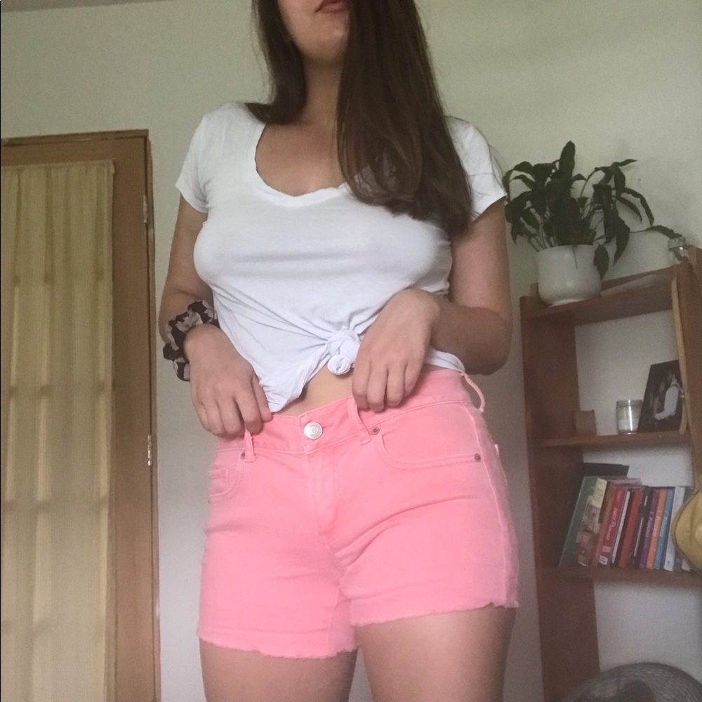 PINK AMERICAN EAGLE SHORTS